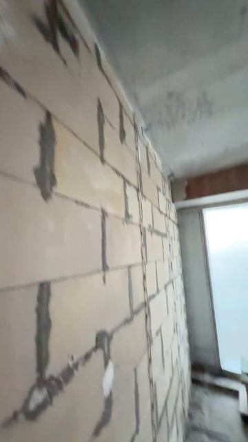 Ремонт квартиры в ЖК Sky House: перегородки из газобетона и подготовка к штукатурке!