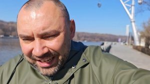 Зеленский войска выводить не будет.