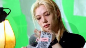 Описание 6-я встреча фанатов Stray Kids ОСТАВАЙТЕСЬ в нашем Видеомагнитофон в маленьком домике за 25