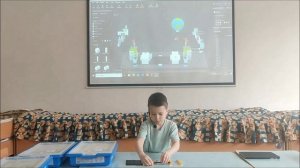 ИСКУССТВЕННЫЕ СПУТНИКИ ЗЕМЛИ (Максим Б., 6 лет)