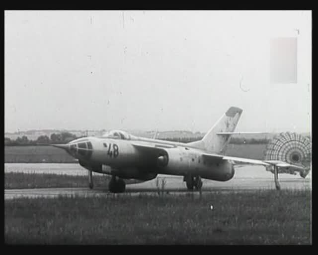 Фильмы НИИ ВВС РККА. Советские военные самолеты. Самолёт Як-28. Техника пилотирования