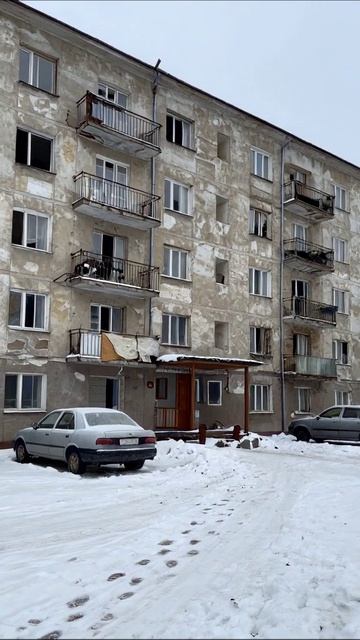 Заброшенные мечты: жизнь среди руин #покинуто #жизнь #долгожданныйспокойствие