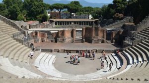 278 лет назад - Начались раскопки древнеримского города Помпеи