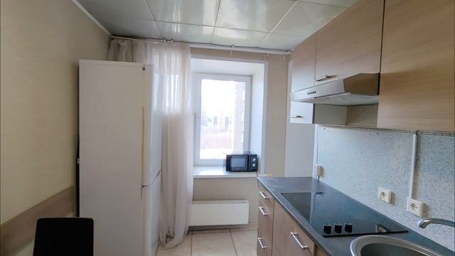 Красный проспект, 232