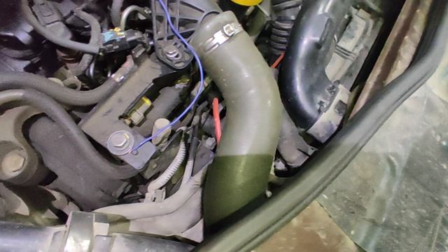 дублирование педали газа.