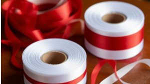 Бантик из узкой ленты и кружева