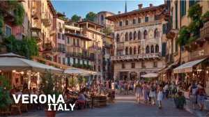 Верона, Италия, Пешеходная экскурсии . Прекрасный солнечный день на средневековых улицах.