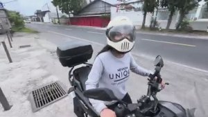 Беженец🇮🇩Бали. ЕДЕМ НА ОСТРОВА ГИЛИ! МАТАРАМ. МУСУЛЬМАНЕ СЪЕЛИ ВСЮ ЕДУ! ФЕЙЕРВЕРКИ И КЛАДБИЩЕ