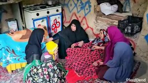 Кочевая жизнь, любовь дяди ко второй жене.