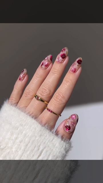 Маникюр Glass Pink Roses