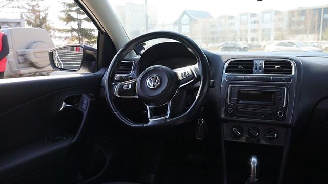 Volkswagen Polo смотреть онлайн