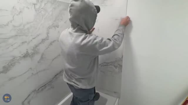 Установка ПВХ панелей на стены в ванной