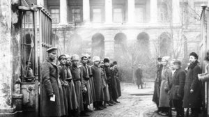 Как пережить революцию?