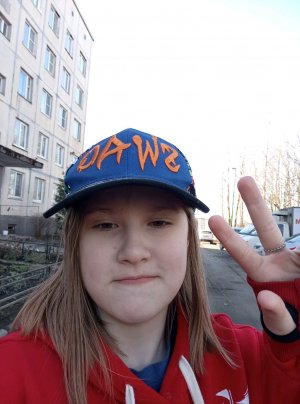 я с усами на24часа