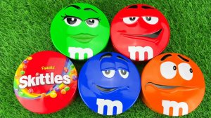 Мультики для детей | M&M’s Баночки 😱 Открываем и Ищем Игрушки!