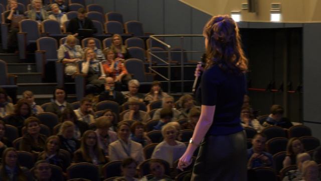 В Перми состоялась образовательная сессия «Женский голос в политике»