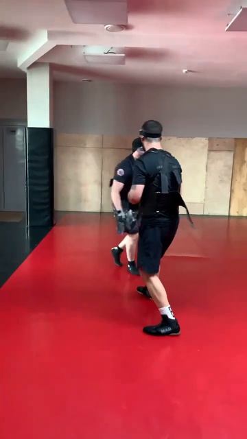 👀Задуэлили. 🔪