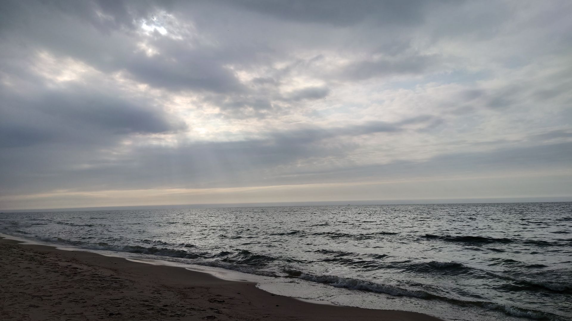 Пляж в поселке Донское, Калининградской области.