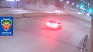 😱☠️180 км/час и бетонная стена
В Казани автомобиль Lexus на скорости около 180 км/ч влетел в…🔽