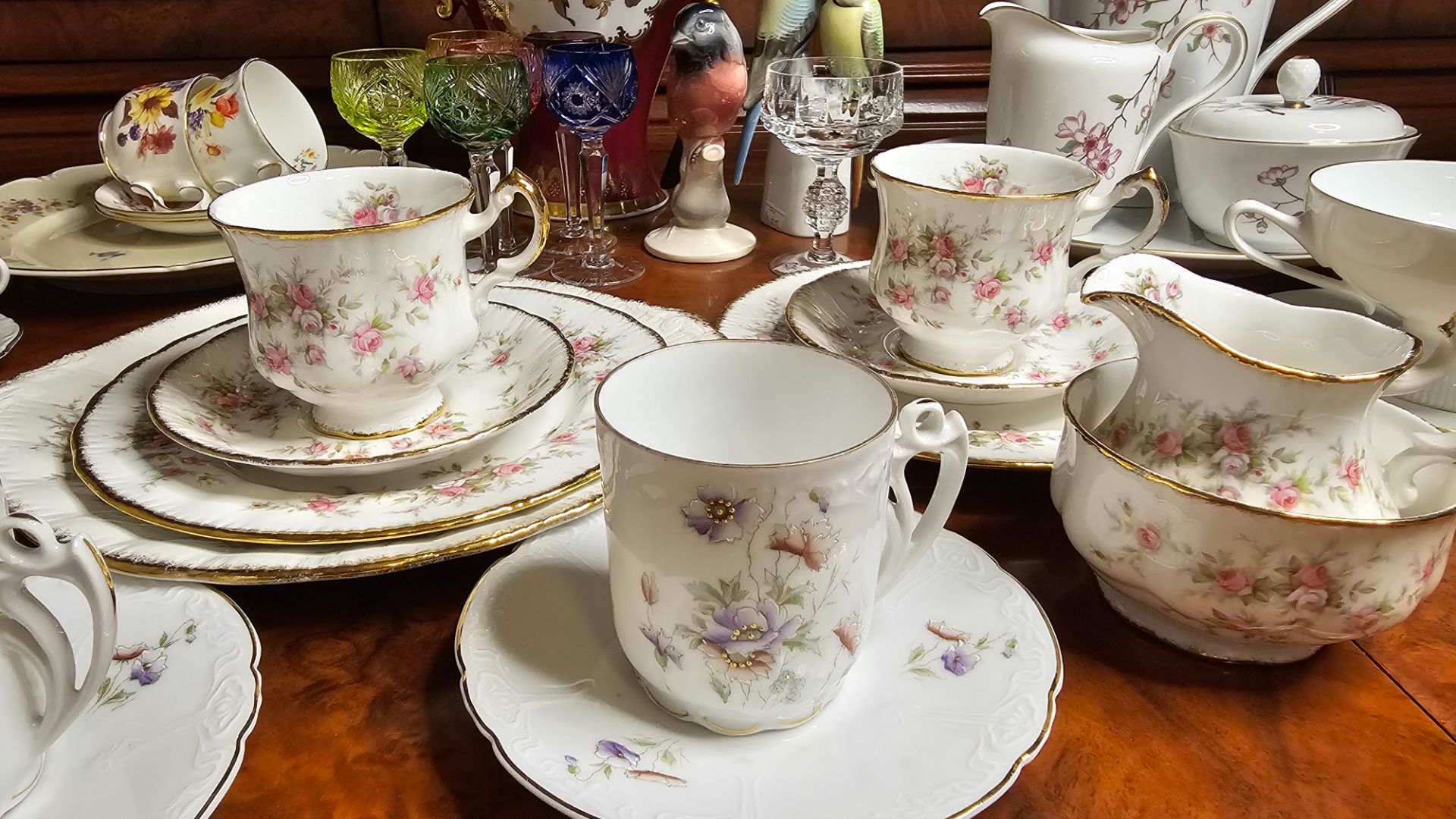 Антикварный и винтажный фарфор