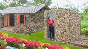 Строительство туалета на участке из кирпича. Возвожу стены. Серия 47. Хуан Ли