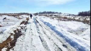 ДЕРЕВНЯ,ПОБЫЛА НА МАГИЛЕ У СЫНА