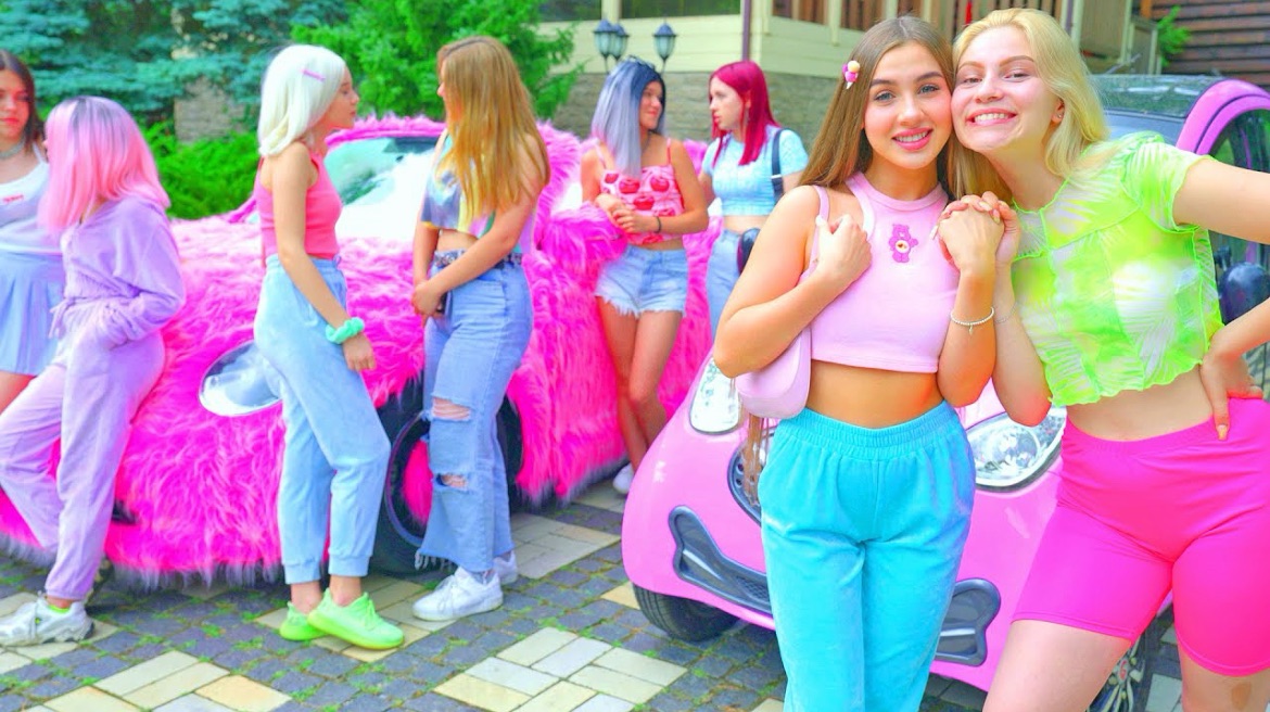 ЧЕРЛИДЕРШИ BUNNY и FROGS ПОДРУЖИЛИСЬ!!! КАК ДИАНА СОГЛАСИЛАСЬ НА ЭТУ ДРУЖБУ?