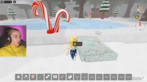 СПАСЛА ЭЛЬФОВ ОТ ОЛЕНЯ НА НОВЫЙ ГОД В 99 ДНЕЙ ВЫЖИВАНИЯ В ЛЕСУ в ROBLOX!