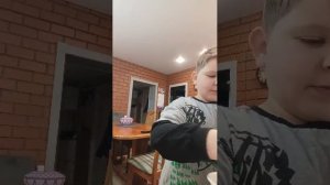 иду гулять в пол 1