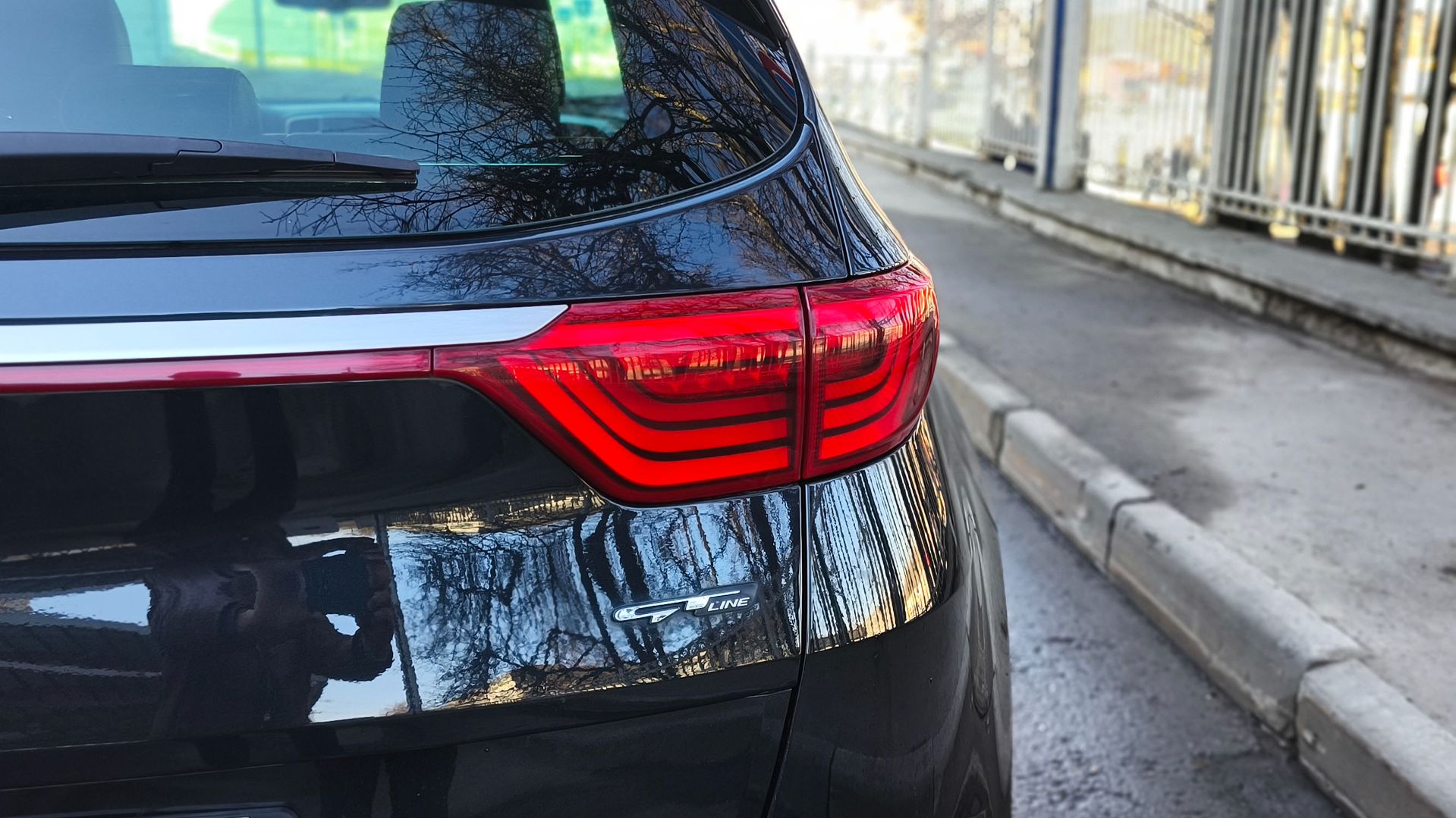 SPORTAGE  8-903-741-28-01 