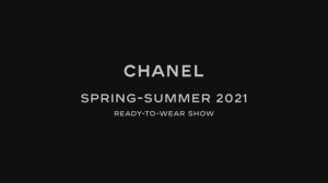 Показ коллекции Chanel весна-лето 2021
