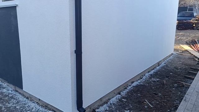 Фасад в два цвета!