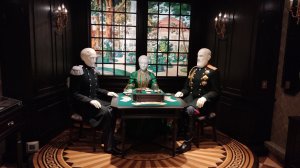 Музей "Дом игральных карт" в Петергофе