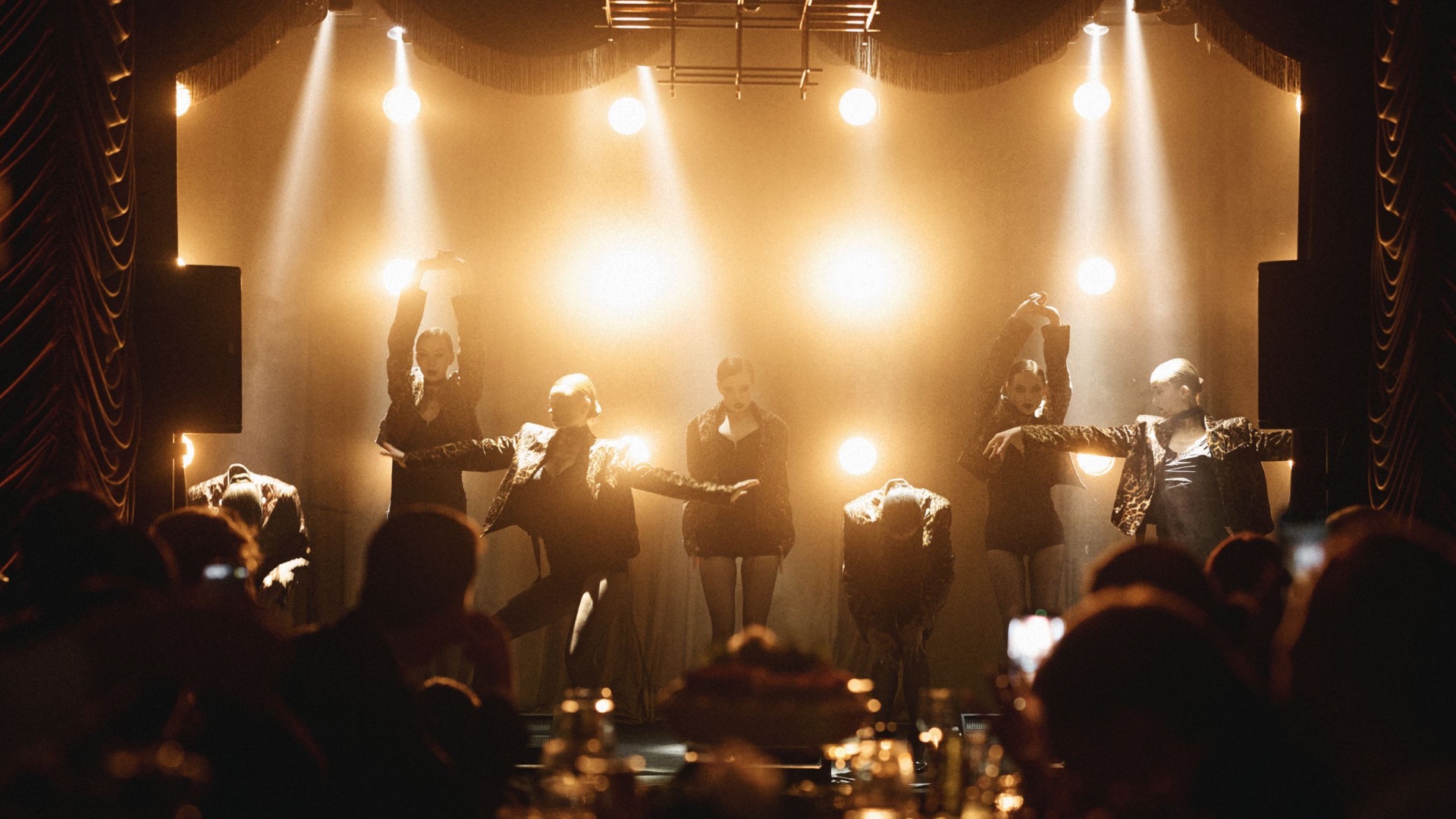 ДЛЯ ДВОИХ / DD-CLUB / ИНТЕРВЬЮ / ЛЕОПАРДОВОЕ КАБАРЕ (2026)