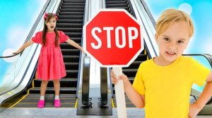 Приключение Криса и Эскалатора в торговом центре — обучение безопасности для детей
