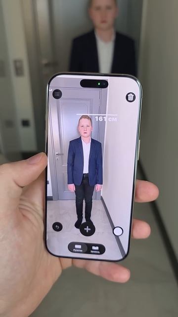 это тёмное пятно называется лидар и он есть на каждом Айфоне #apple #iphone #фишкиайфон #айфон