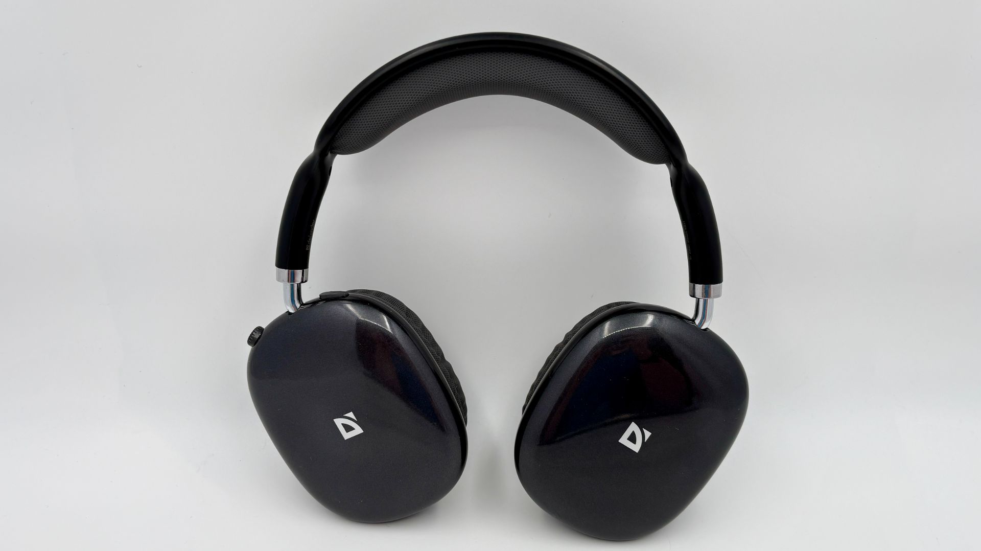 Обзор беспроводныхпроводных наушников Defender FreeMotion B645