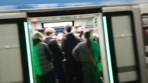 Синий Балтиец на станции Горьковская 🔵 с пассажирами!