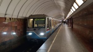 Метрополитен в Москве красивая подборка движения поезда метро