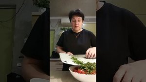 Готовлю ужин 🥗 Чё та усталость накатила 😊