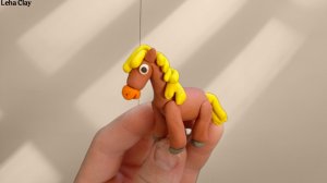 Как слепить Коня из пластилина / Лошадь из пластилина своими руками / Простая лепка Коня для детей