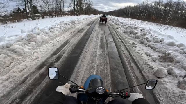 Мотороллер Муравей 4т. Штатные колеса или сельхозка. Переходник глушителя или колено из нержавейки.