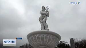 За женоподобие раскритиковали скульптуру Посейдона в Большом Утрише под Анапой