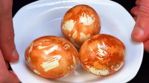 Яйца к пасхе | Яйца в луковой шелухе | Со сливочным маслом | Простой рецепт