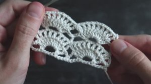 Ажурный узор крючком для стильных изделий