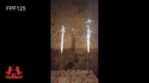 Свечи в торт FPF125   длина 25 см    время работы 60 сек    высота искр 55 см    в упаковке 4 штуки