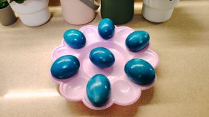 Как покрасить яйца на Пасху краснокачанной капустой. Безопасный и натуральный краситель #Пасха #ХВ