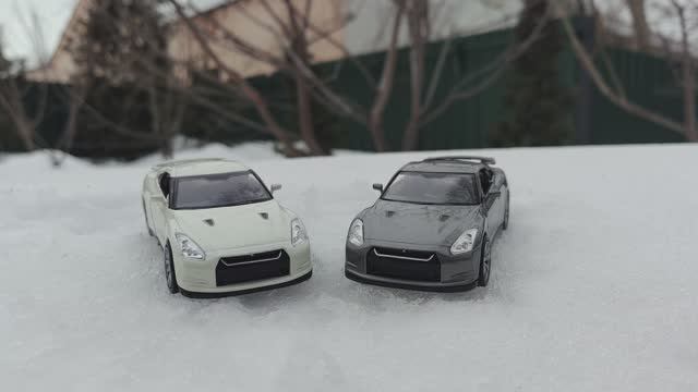 Сравнение моделей Nissan GT-R (R 35)   от Welly