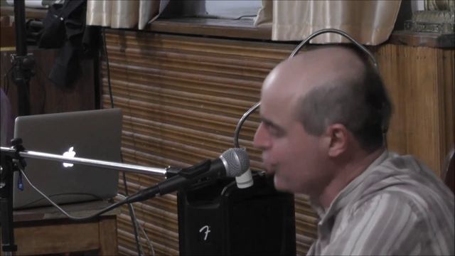 2015.01.19. Женя и ЕМ Адираса прабху. Киртан 2.