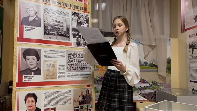 Стих Промчались зимы...